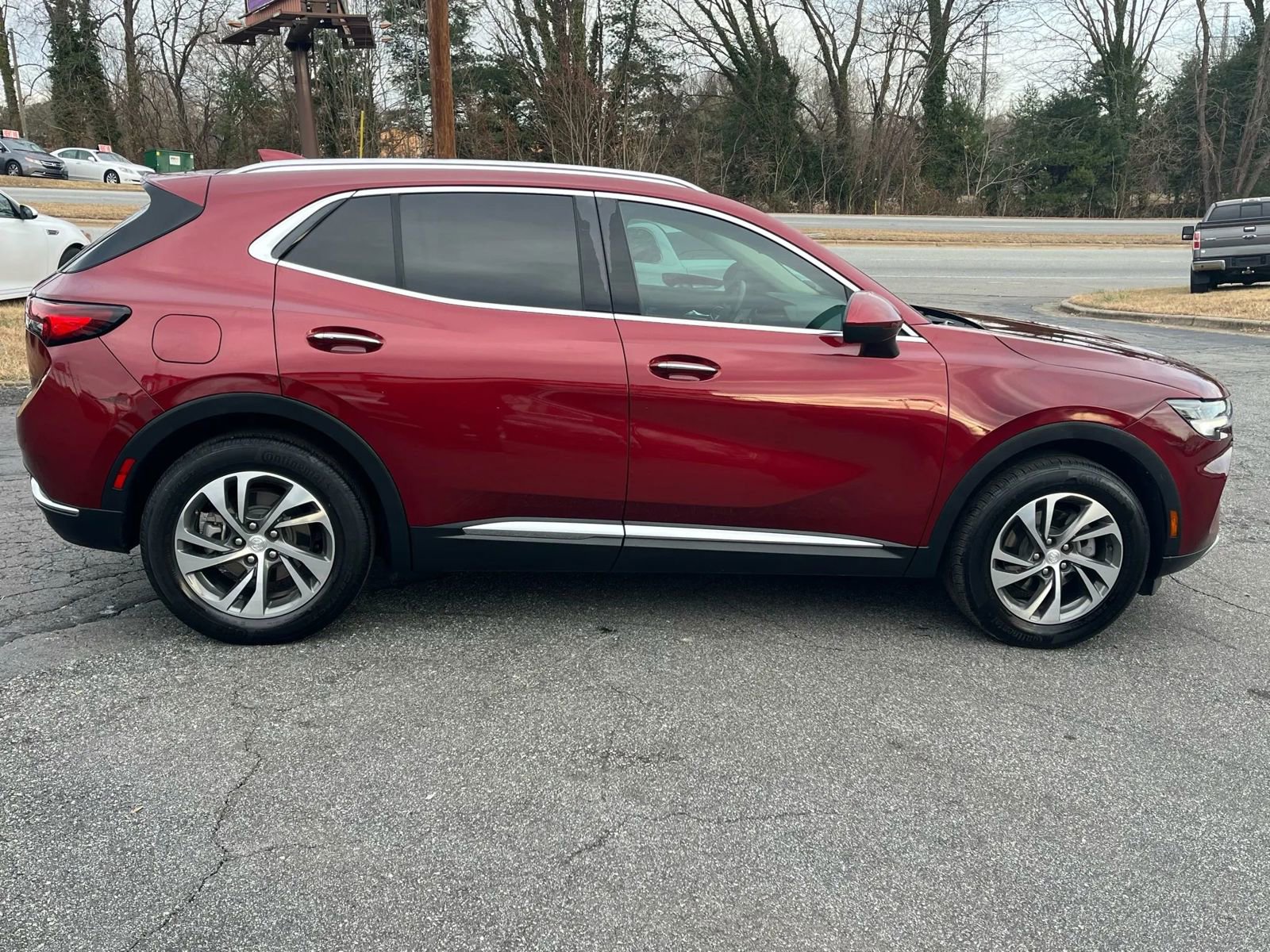 Used 2021 Buick Envision Essence image 8