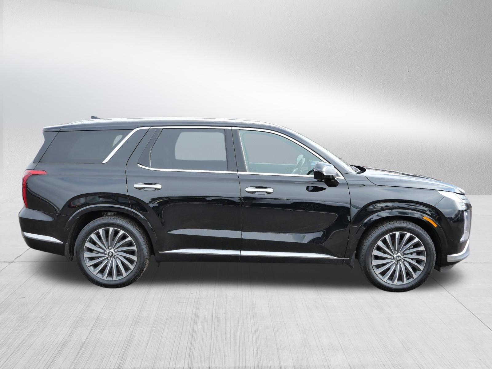 Used 2023 Hyundai Palisade Calligraphy AWD/4WD image 8