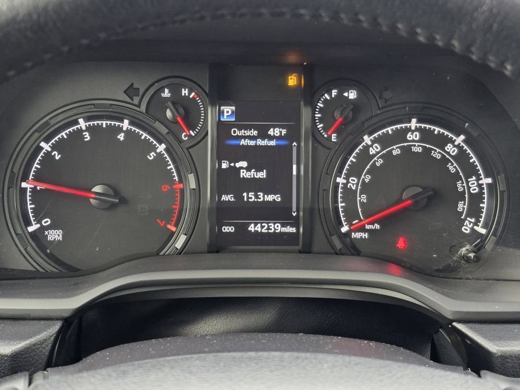 Used 2020 Toyota 4Runner SR5 Premium w/ Moonroof Package AWD/4WD image 15