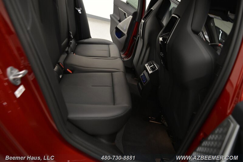 Used 2026 BMW M5 w/ M Driver's Package AWD/4WD image 24