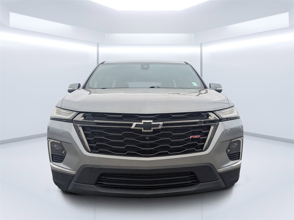 Used 2023 Chevrolet Traverse RS image 8