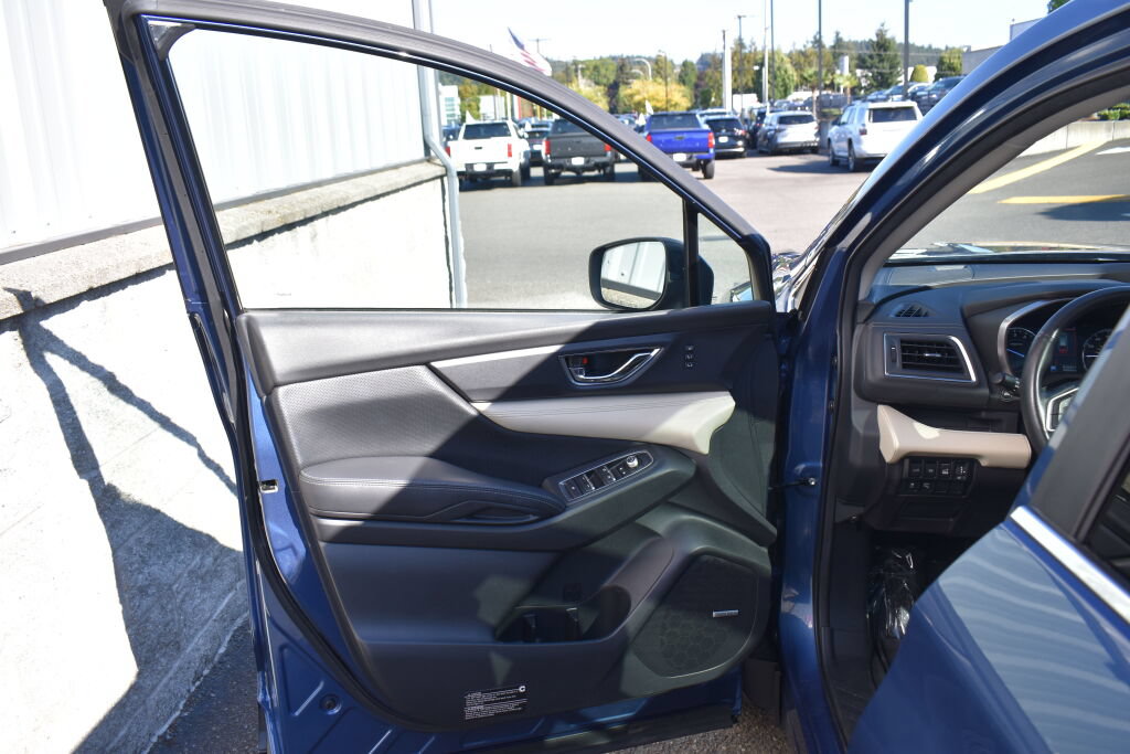 Used 2020 Subaru Ascent Limited w/ Technology Package AWD/4WD image 15