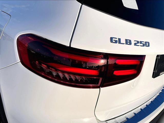 New 2026 Mercedes-Benz GLB 250 image 27