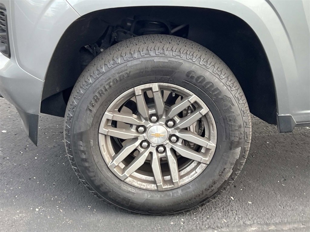 Certified 2023 Chevrolet Colorado LT w/ LT Convenience Package II image 9