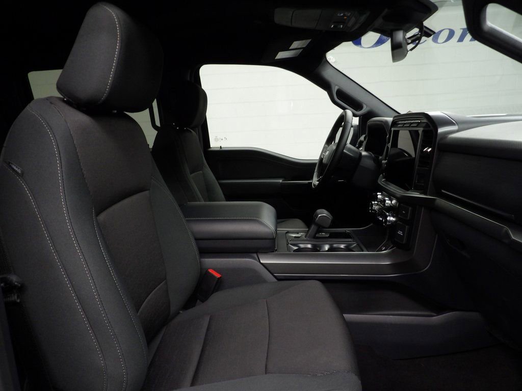 Used 2024 Ford F150 XLT w/ XLT Black Appearance Package image 37