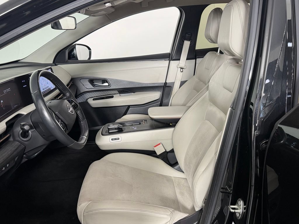 Used 2023 Nissan Ariya FWD image 20