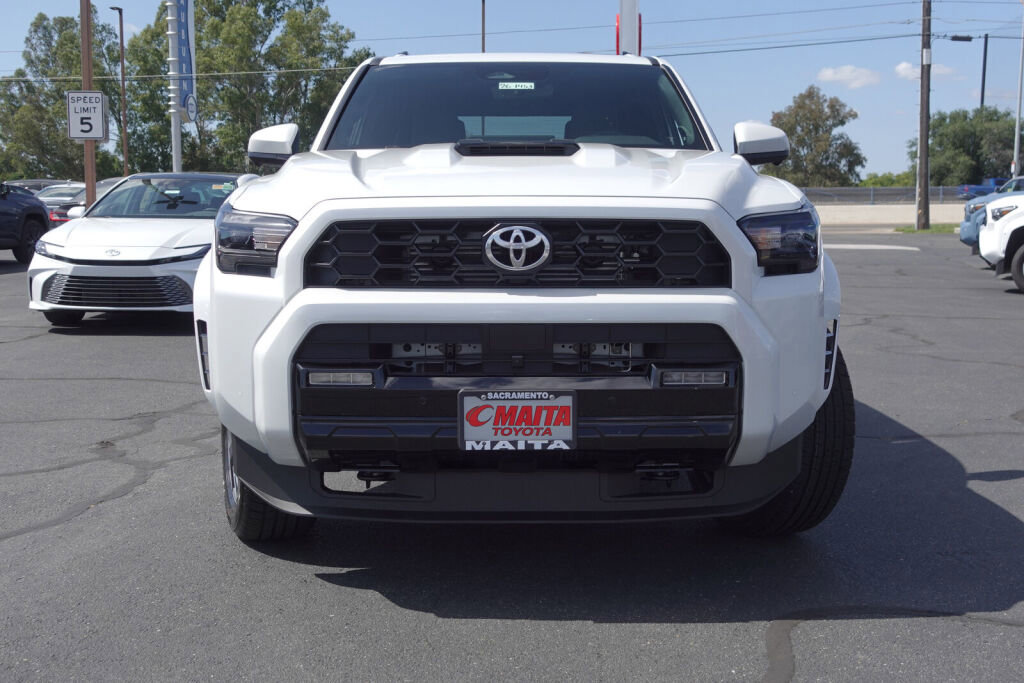New 2026 Toyota 4Runner TRD Sport Premium AWD/4WD image 3