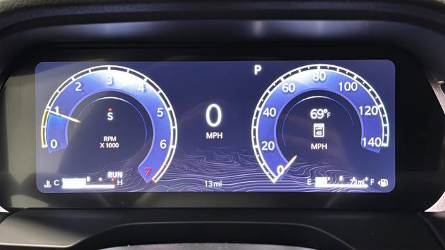 New 2026 Jeep Grand Cherokee Altitude AWD/4WD image 17