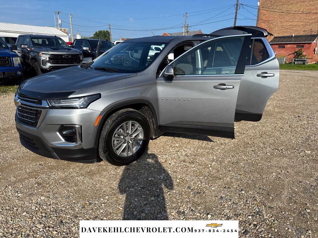 Used 2023 Chevrolet Traverse LT AWD/4WD image 25
