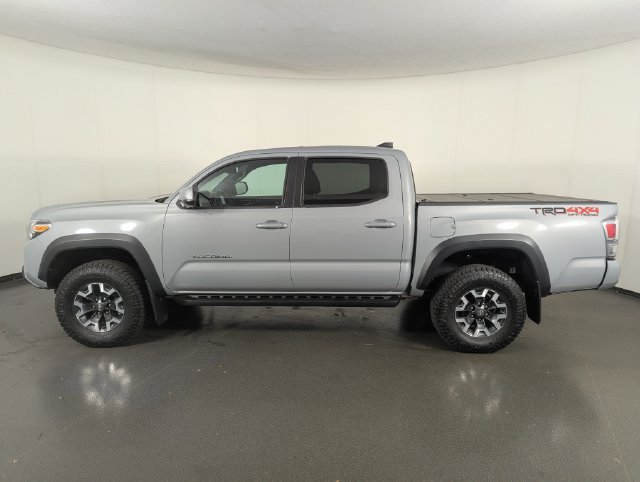 Used 2021 Toyota Tacoma TRD Off-Road AWD/4WD image 5
