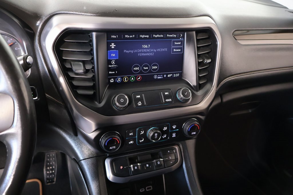 Used 2022 GMC Acadia AT4 w/ Technology Package image 5