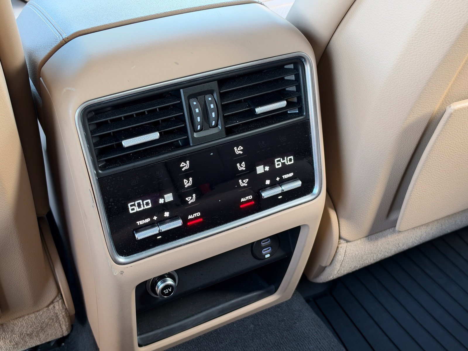Certified 2021 Porsche Cayenne S AWD/4WD image 19