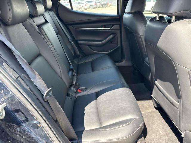 Used 2024 MAZDA MAZDA3 s FWD image 12