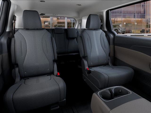 New 2026 Kia Carnival LX image 16