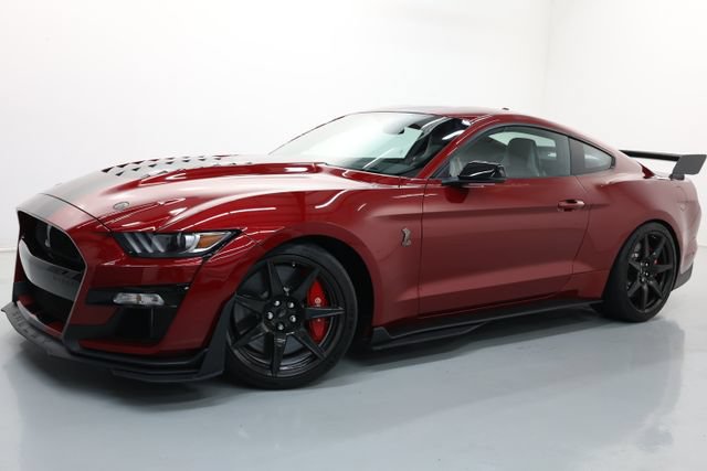 Used 2020 Ford Mustang Shelby GT500 w/ Carbon Fiber Track Pack RWD video 1