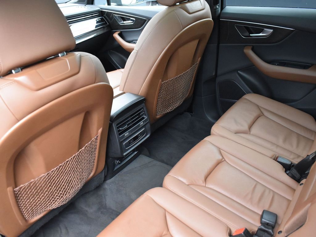 Used 2022 Audi Q7 3.0T Premium Plus image 24