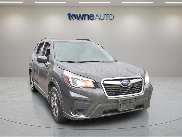 Used 2019 Subaru Forester Premium w/ All-Weather Package AWD/4WD image 5