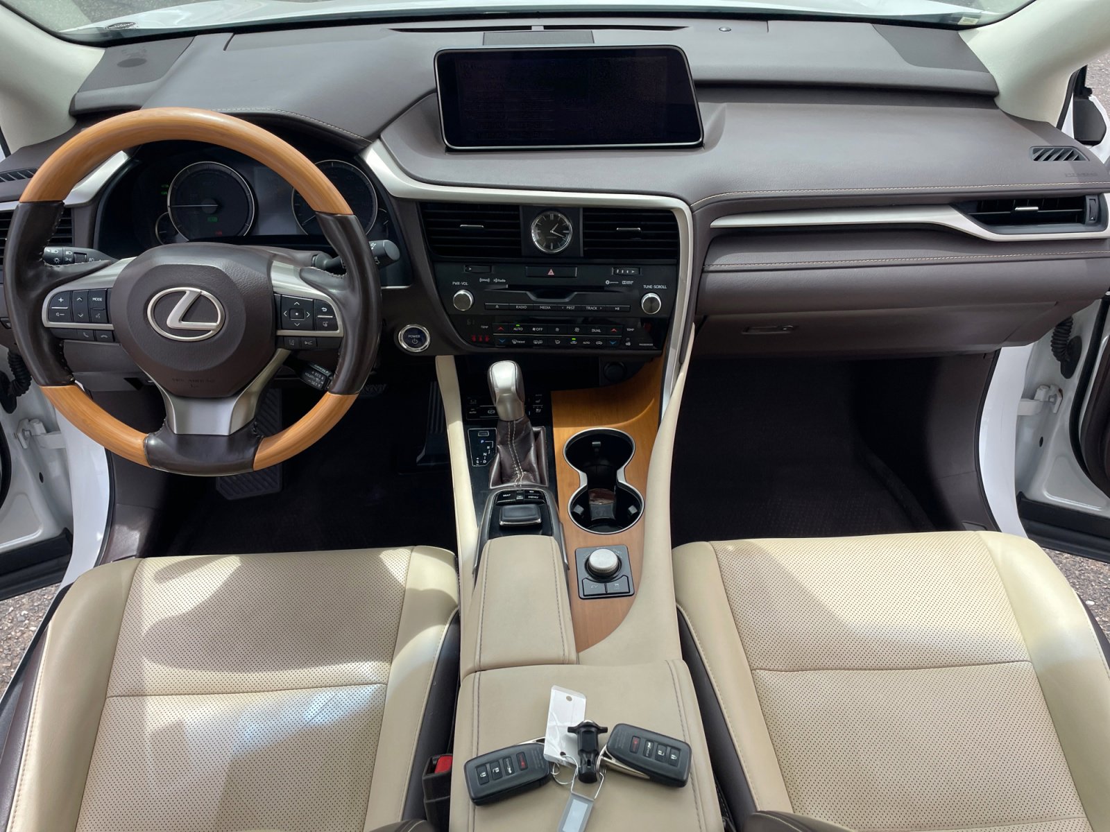 Used 2019 Lexus RX 450h AWD w/ Navigation Package image 20