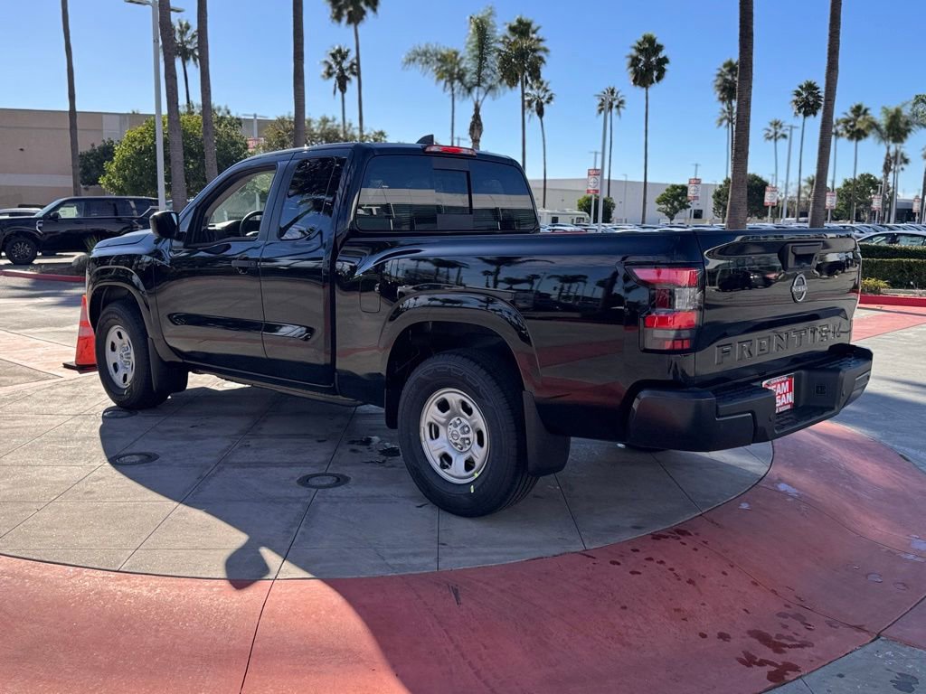 New 2026 Nissan Frontier S image 5