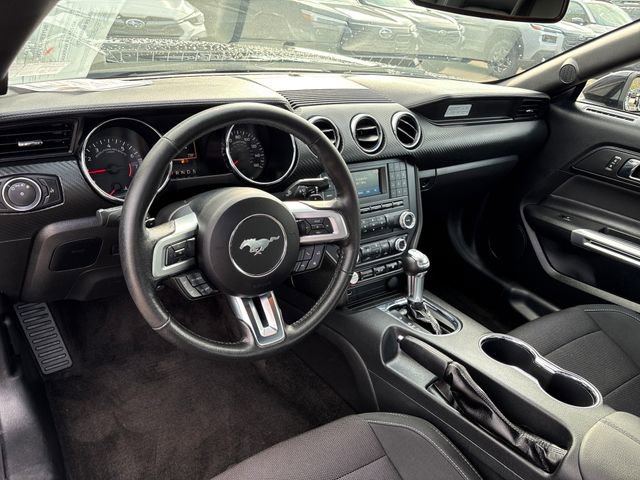 Used 2017 Ford Mustang Coupe image 11