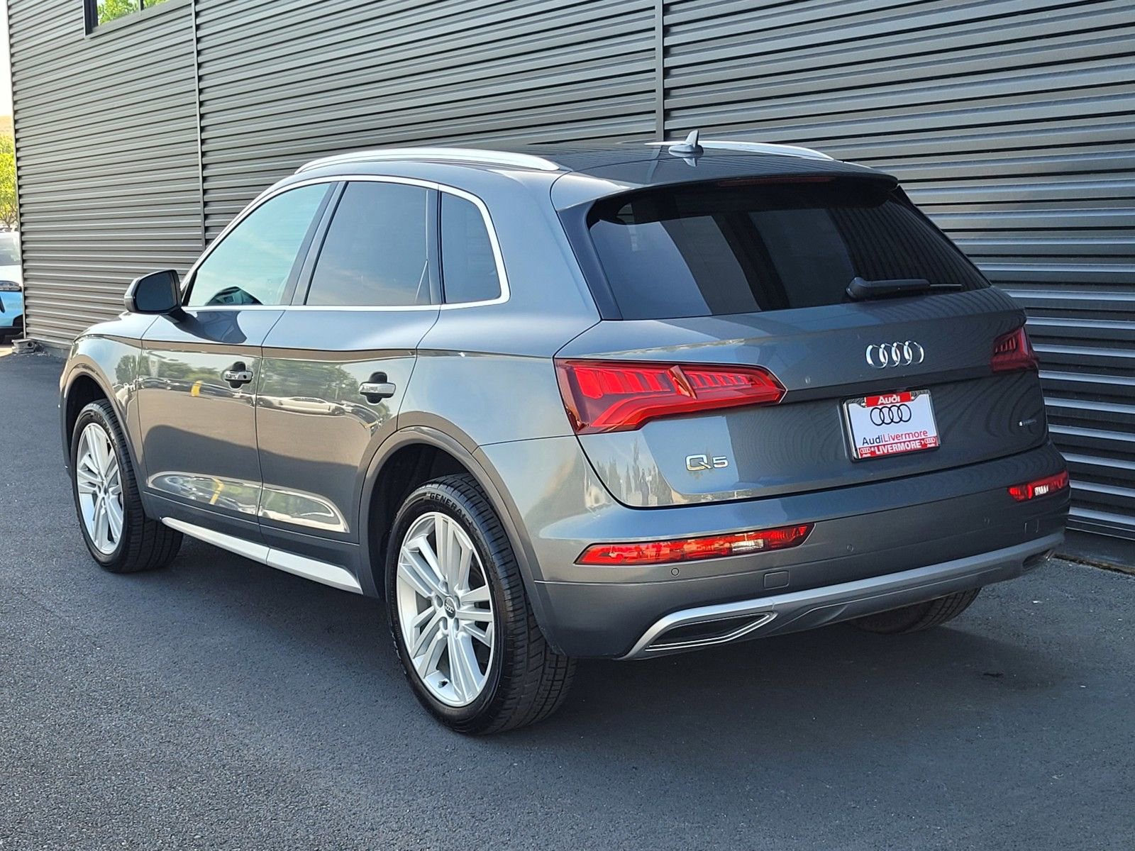 Used 2019 Audi Q5 Premium Plus w/ Premium Plus Package AWD/4WD image 4