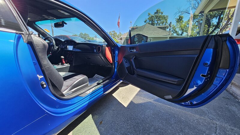 Used 2013 Subaru BRZ Limited RWD image 8
