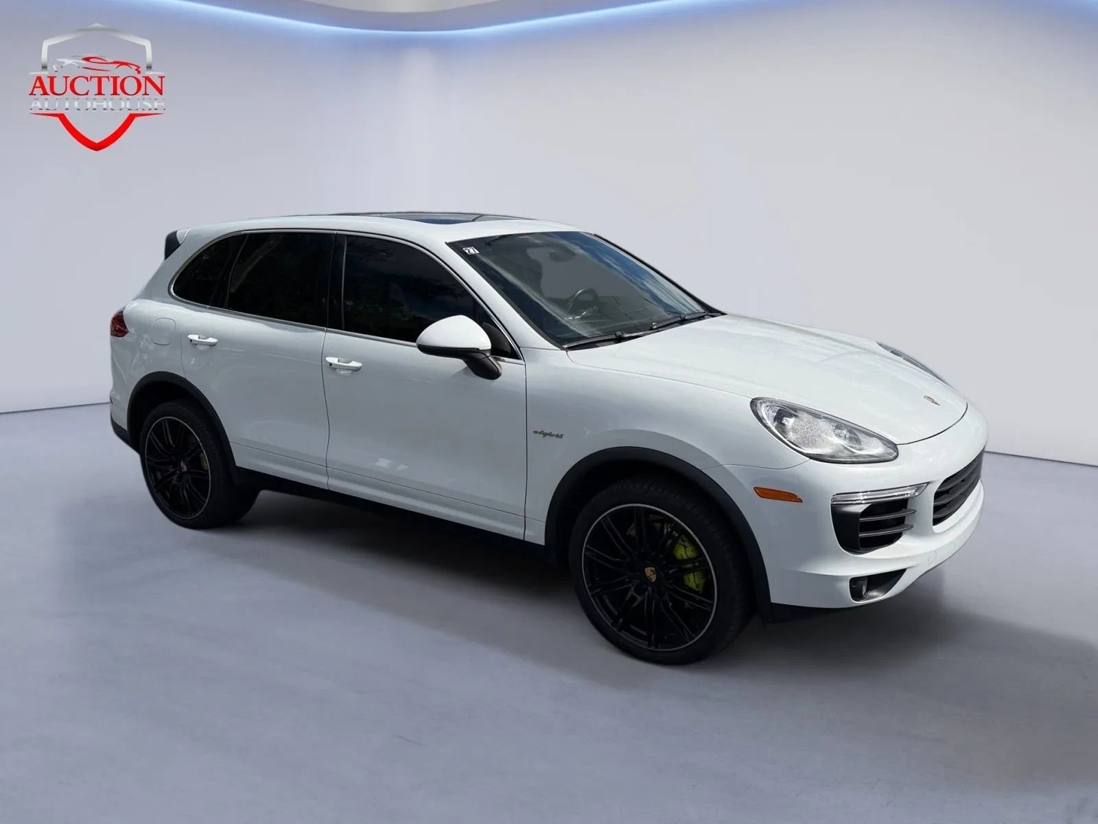 Used 2016 Porsche Cayenne S w/ Premium Package image 7