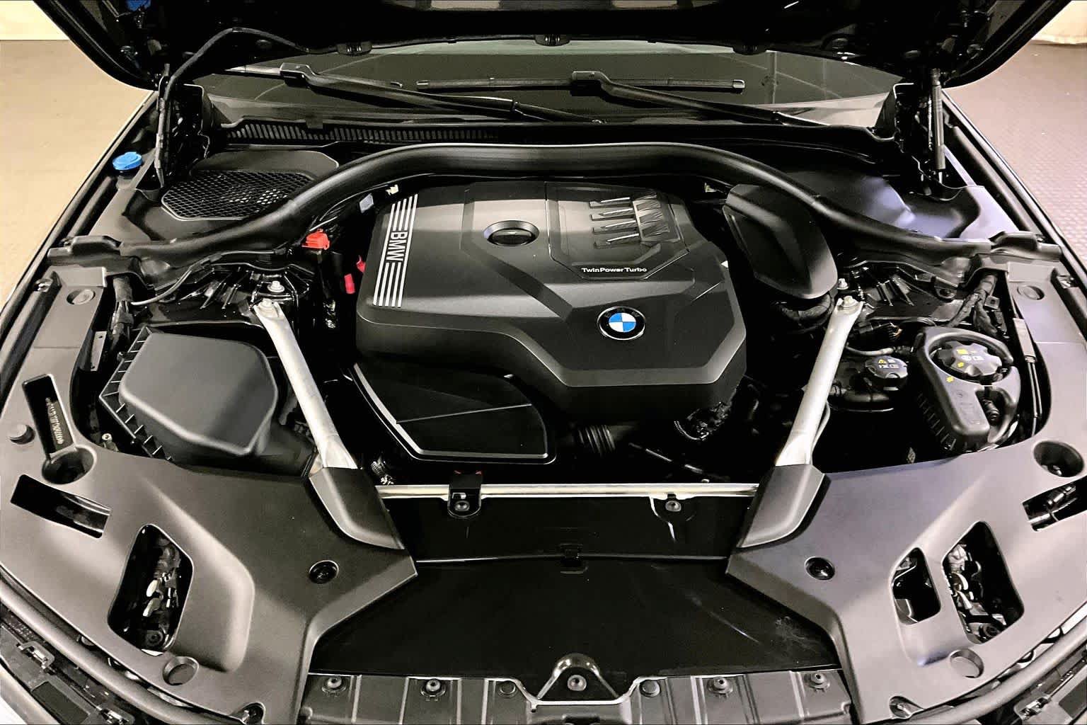 Certified 2023 BMW 530i xDrive w/ Premium Package AWD/4WD image 29