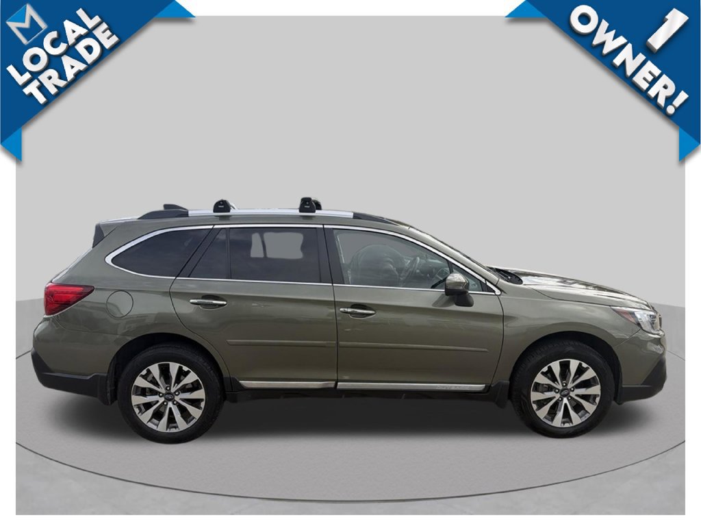 Used 2018 Subaru Outback 2.5i Touring AWD/4WD image 4
