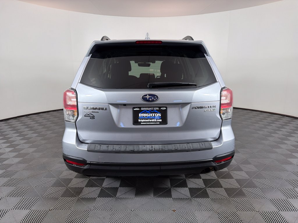 Used 2017 Subaru Forester 2.5i Premium AWD/4WD image 4