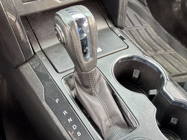 Used 2018 Ford Explorer XLT w/ Equipment Group 201A FWD image 20