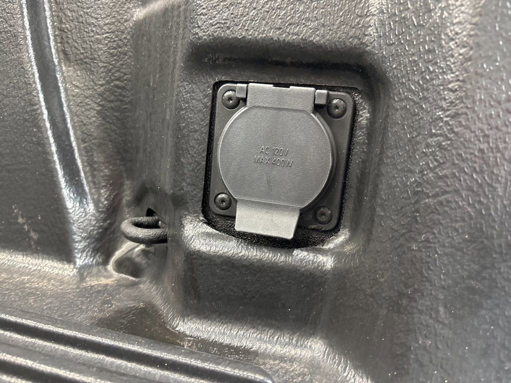 Used 2024 GMC Sierra 1500 Denali w/ Denali Reserve Package image 11