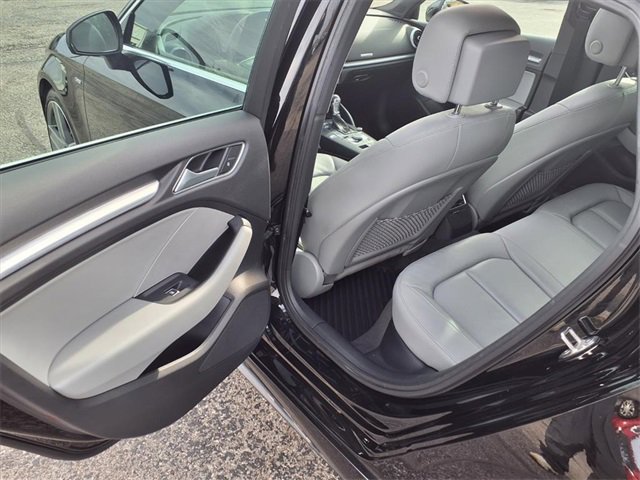 Used 2018 Audi A3 2.0T Premium Plus w/ Premium Plus Package image 68