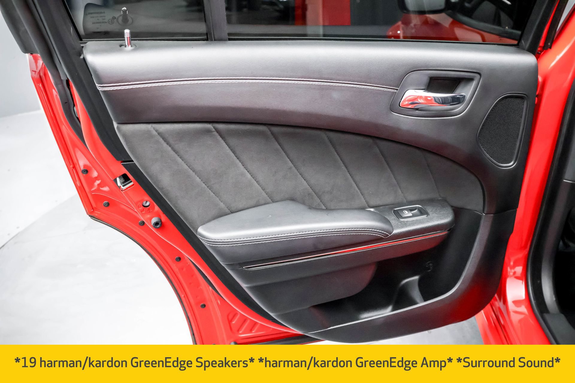 Used 2022 Dodge Charger SRT Hellcat w/ Harman/Kardon Audio Group image 10