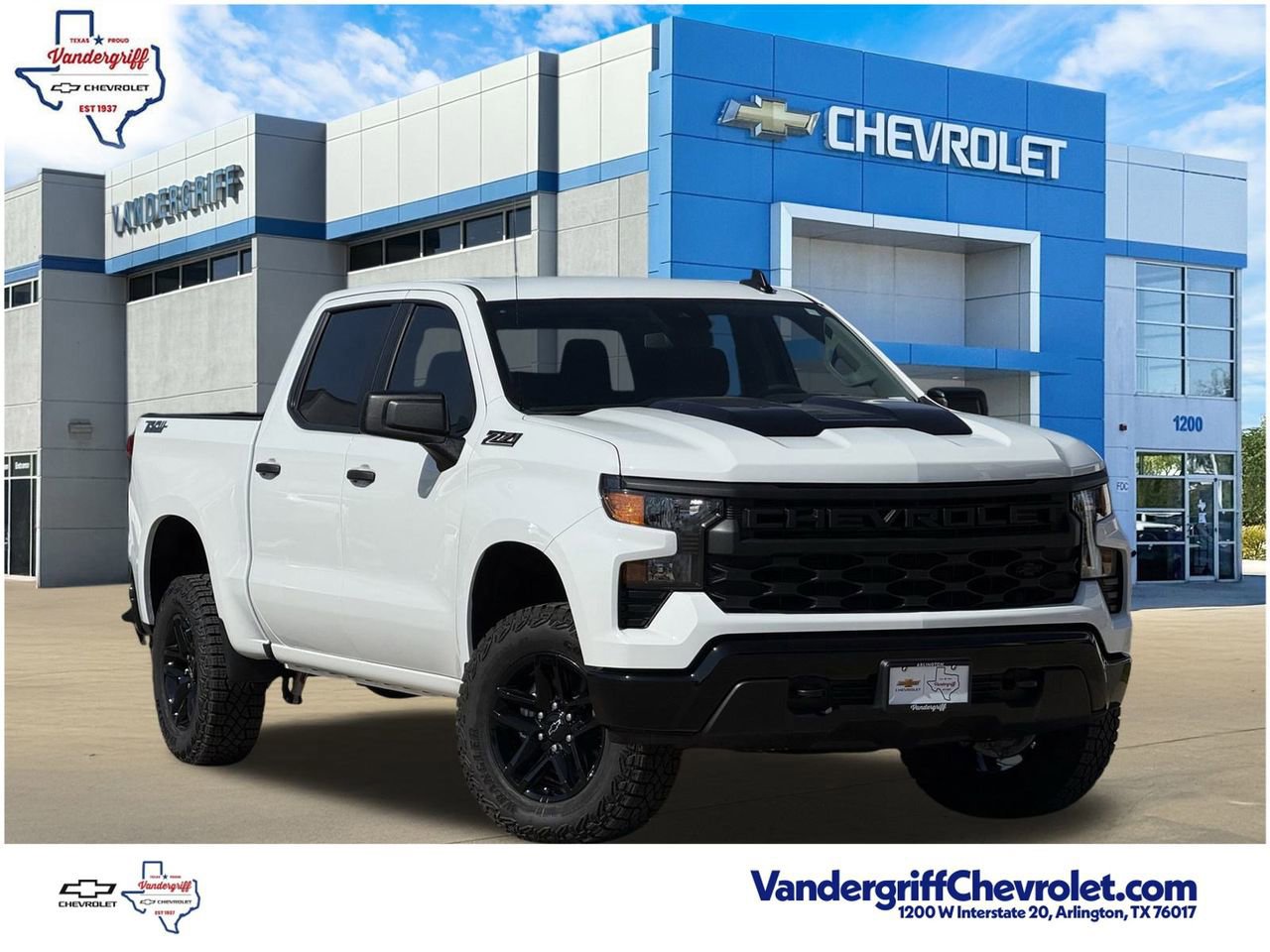 New 2026 Chevrolet Silverado 1500 Custom Trail Boss w/ Dark Appearance Package image 1