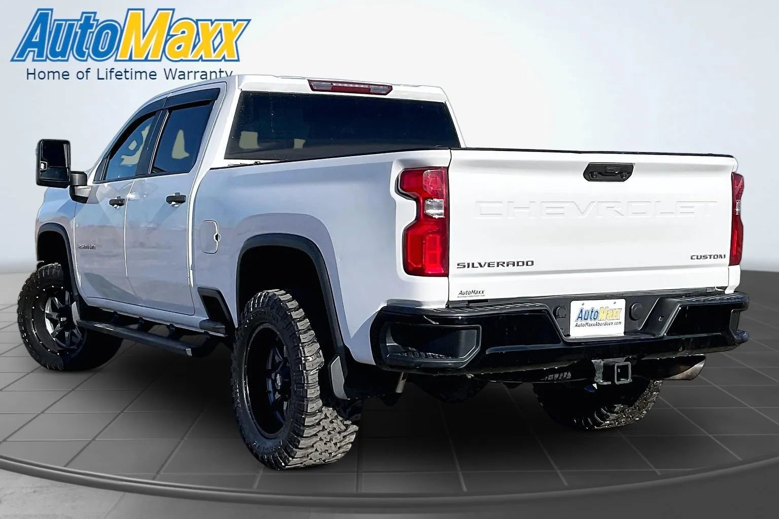 Used 2020 Chevrolet Silverado 2500 Custom w/ Custom Value Package AWD/4WD image 5