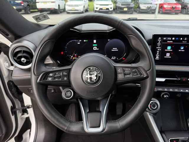 Used 2024 Alfa Romeo Tonale Ti w/ Active Assist Package AWD/4WD image 18