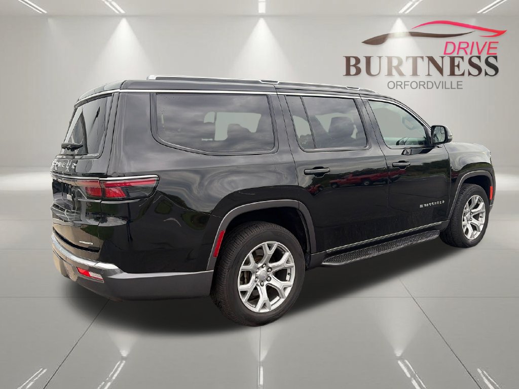 Used 2022 Jeep Wagoneer Series II AWD/4WD image 8
