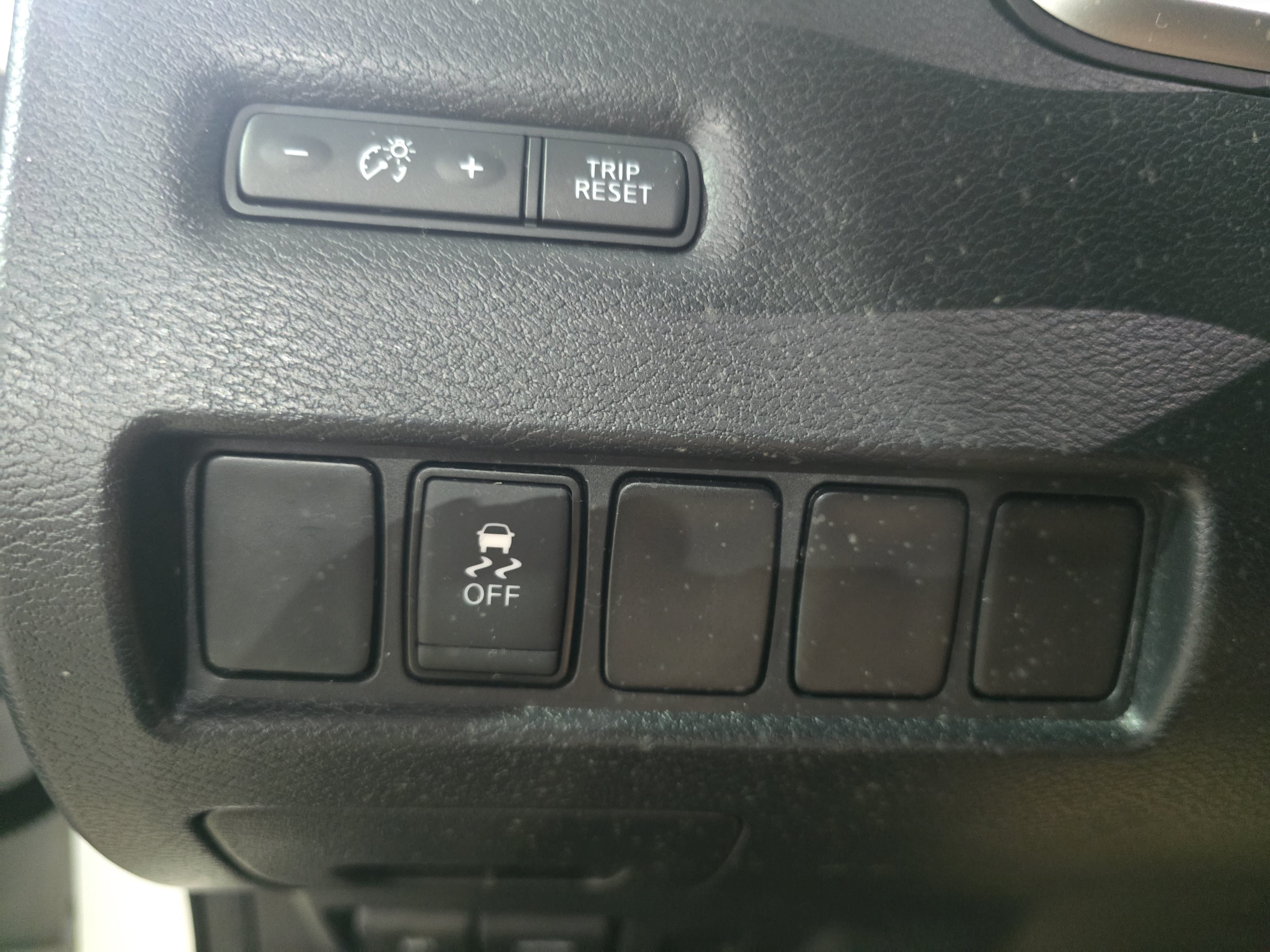 Used 2017 Nissan Murano SV w/ Premium Package FWD image 23