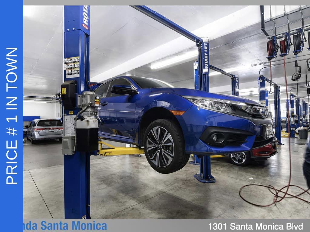 Used 2024 GMC Terrain SLE AWD/4WD image 41