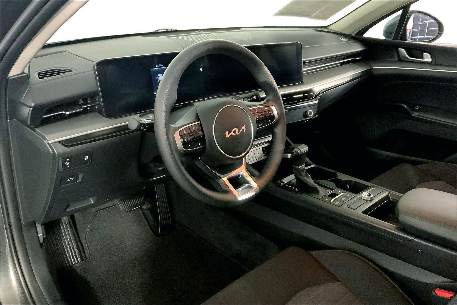 Certified 2025 Kia K5 LXS FWD image 14