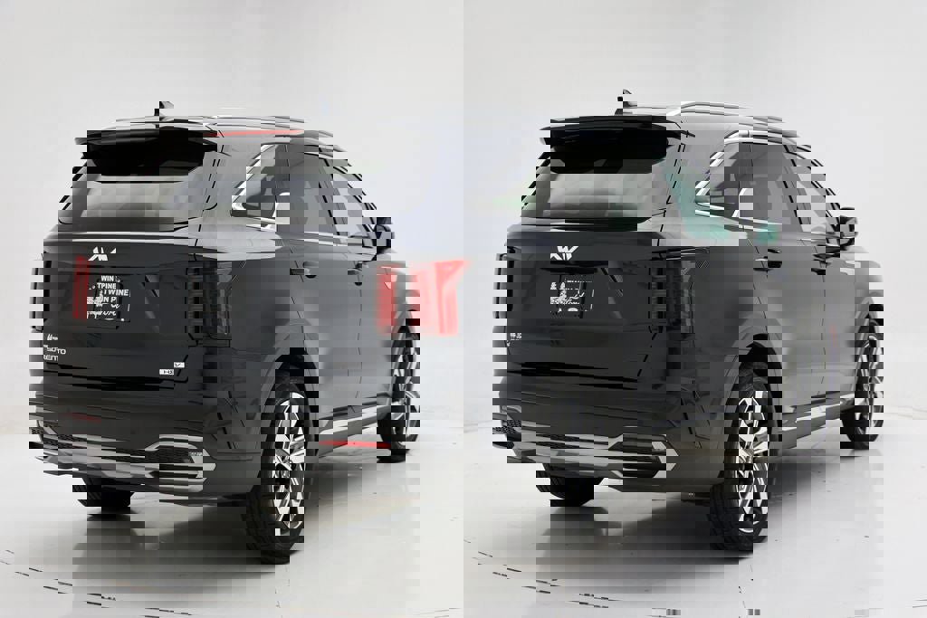Used 2023 Kia Sorento EX image 9