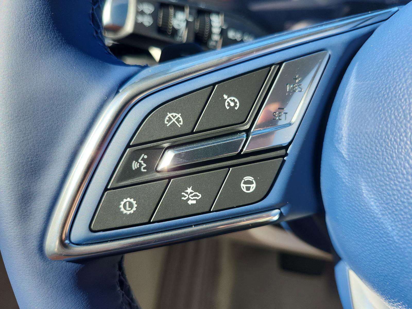 New 2026 Buick Enclave Avenir image 21