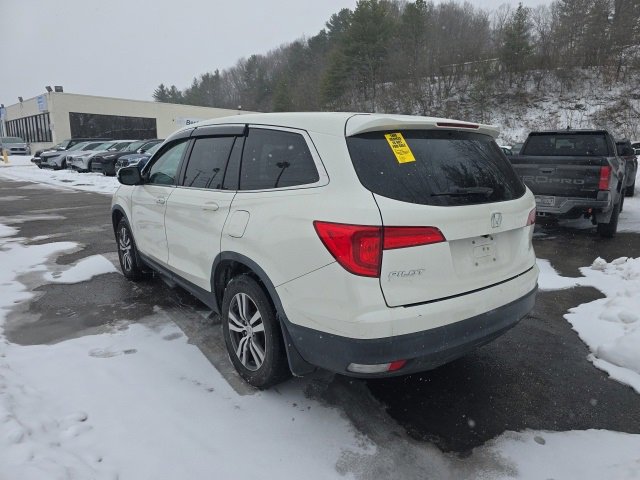 Used 2017 Honda Pilot EX image 3