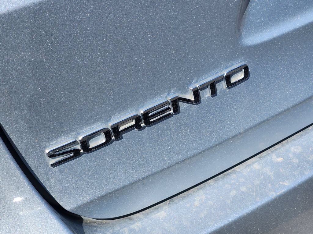 Used 2019 Kia Sorento S AWD/4WD image 11