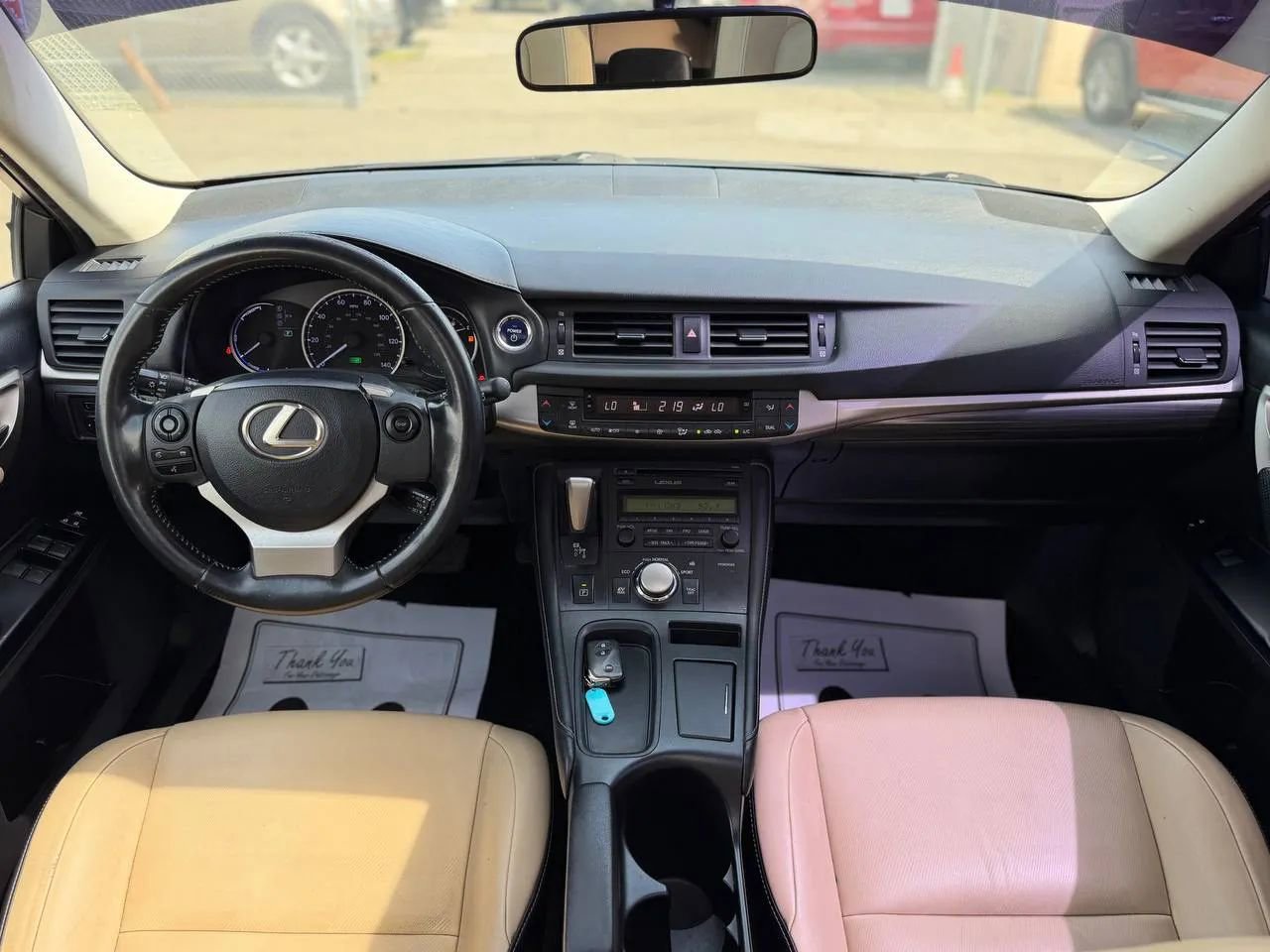 Used 2014 Lexus CT 200h image 30