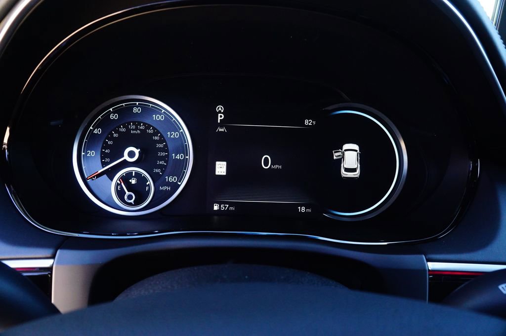 Certified 2025 Genesis GV70 3.5T Sport w/ Sport Advanced Package image 8