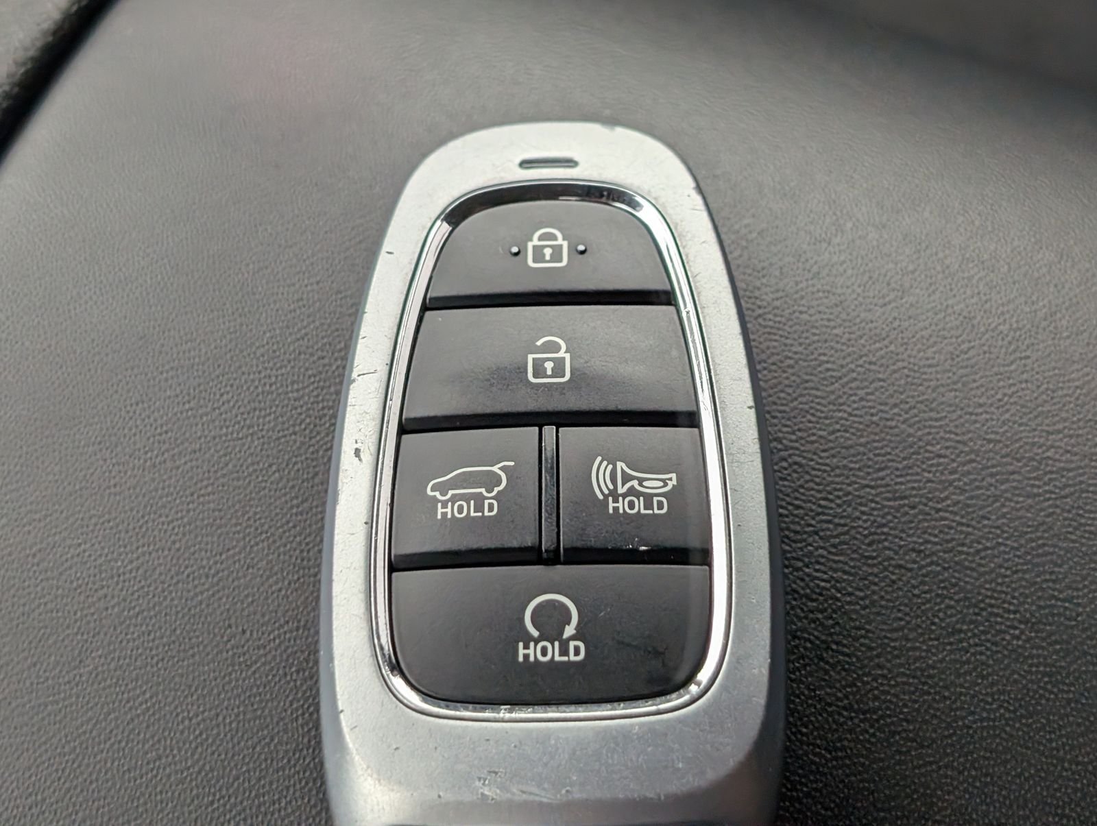 Used 2023 Hyundai Santa Fe SEL FWD image 31