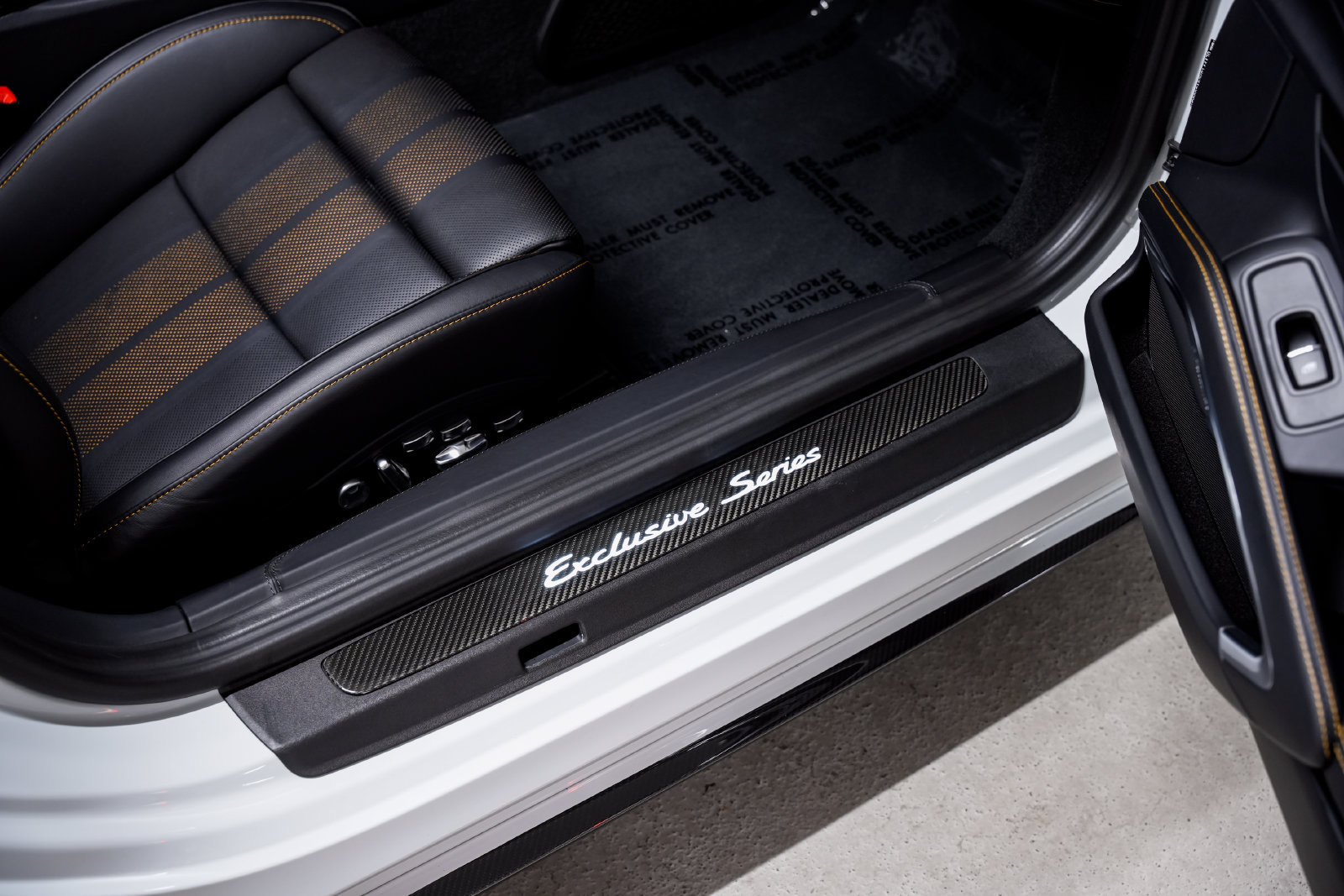 Used 2019 Porsche 911 Turbo S AWD/4WD image 35