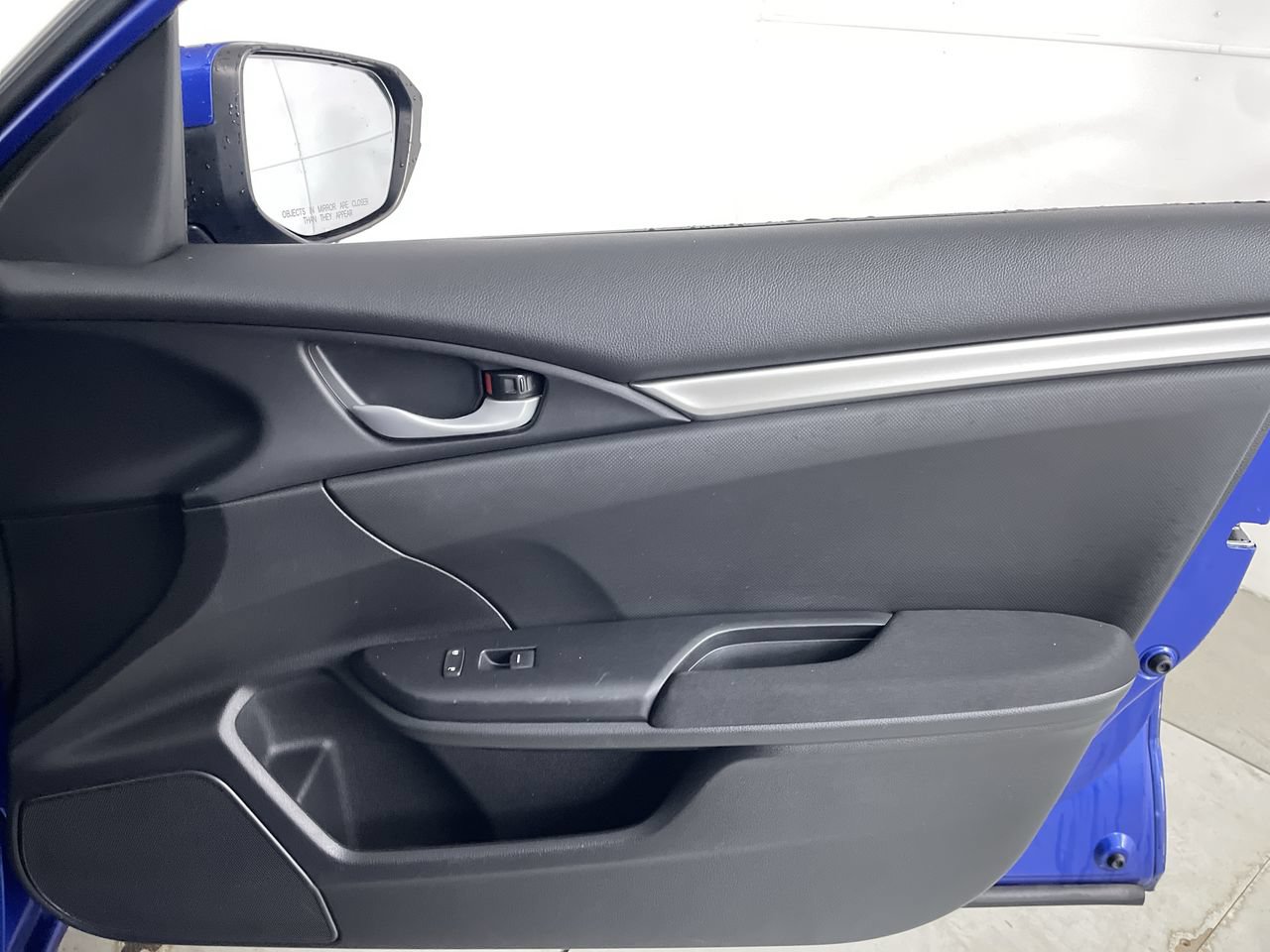 Used 2019 Honda Civic LX image 24